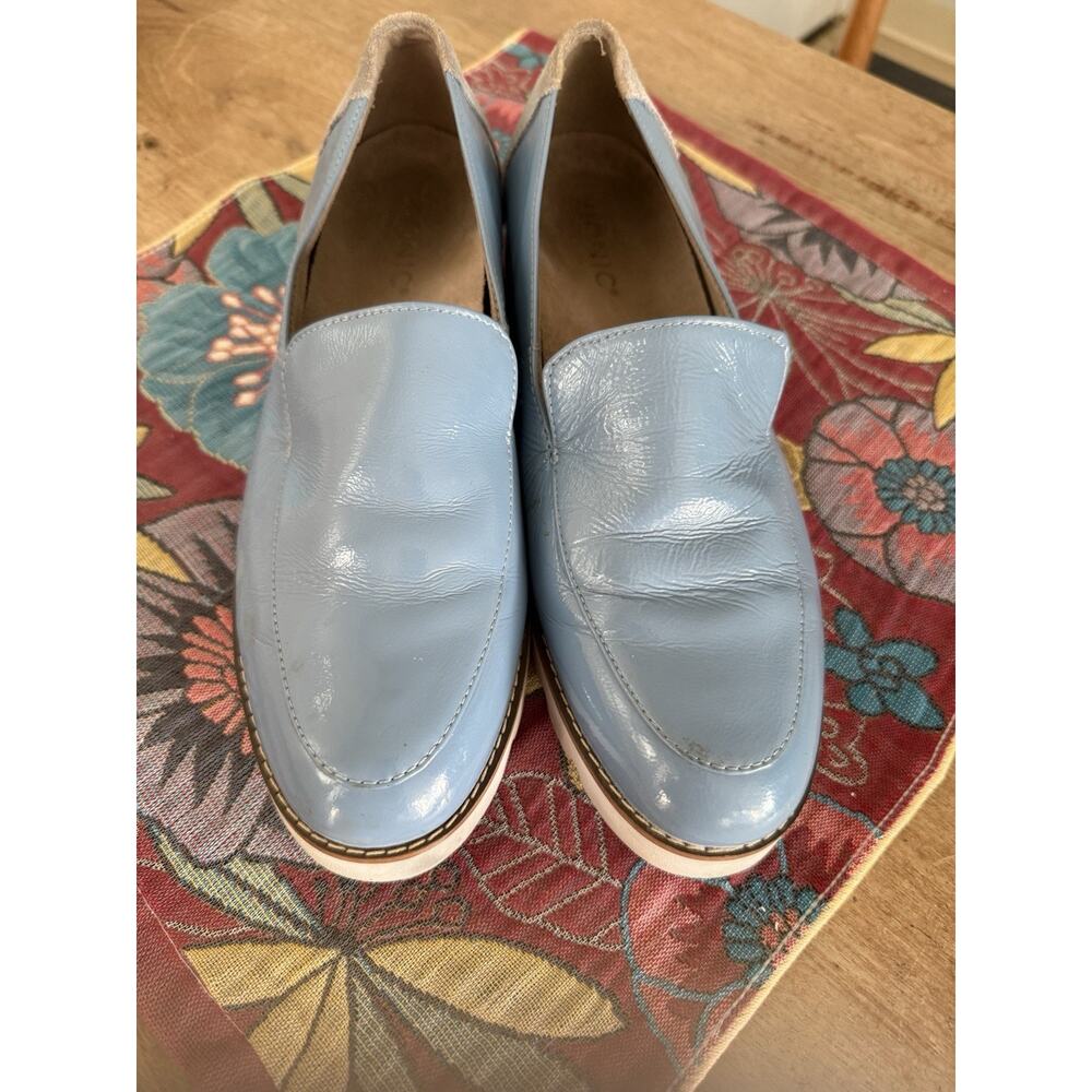 Vionic Women's Size 8 Kensley Blue Shadow Patent Leather Suede Loafers Shoe